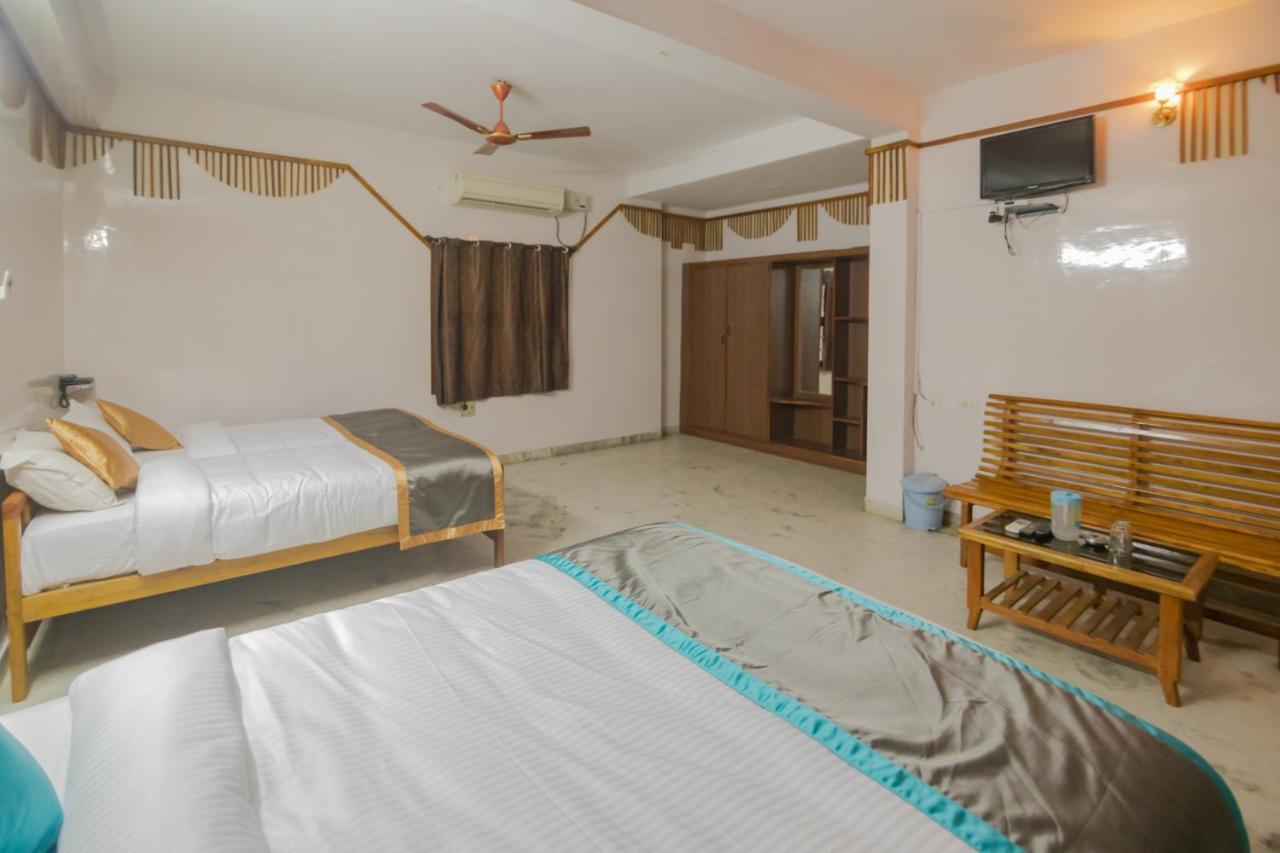 Hotel Sp Grand Karur  Ngoại thất bức ảnh