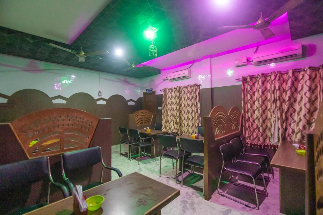 Hotel Sp Grand Karur  Ngoại thất bức ảnh