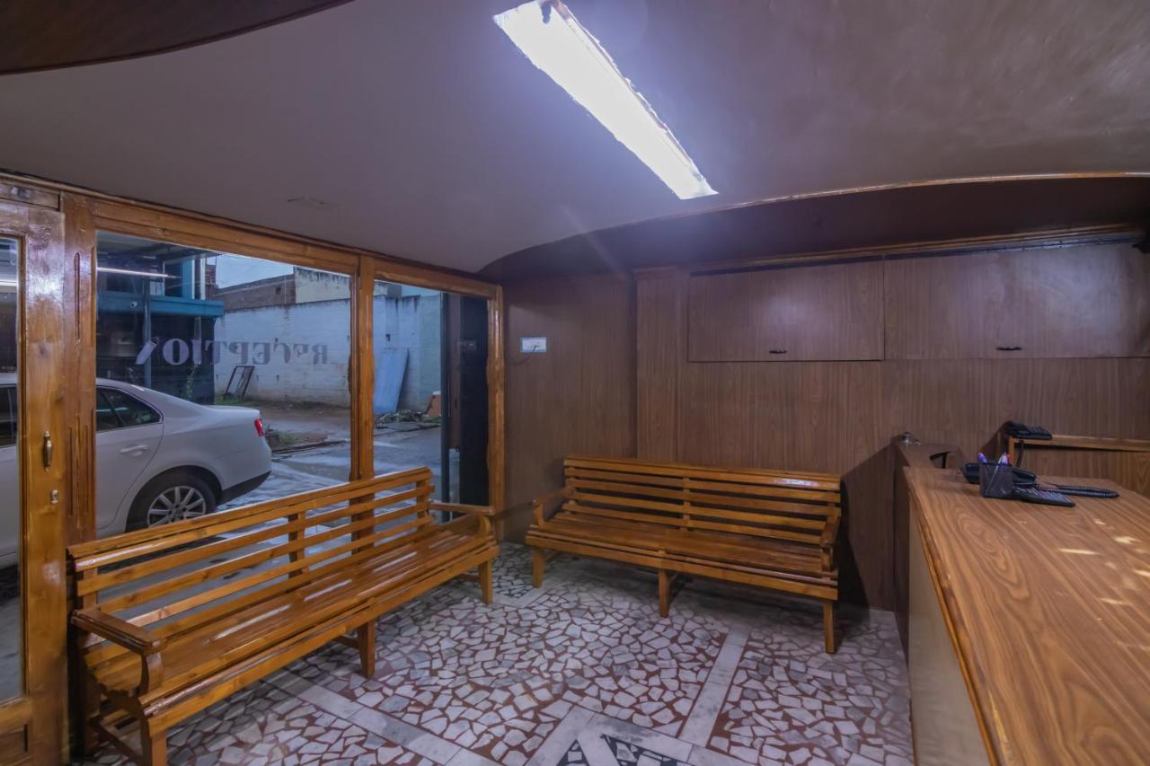 Hotel Sp Grand Karur  Ngoại thất bức ảnh